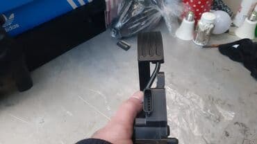 Yağlar və avtokimyəvi maddələr: Nissan orijinal hissə – Elektron qaz pedalı komplekti Məhsul — 2