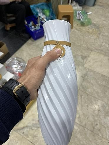 Vazalar: Vaza dəsti, Keramika — 6