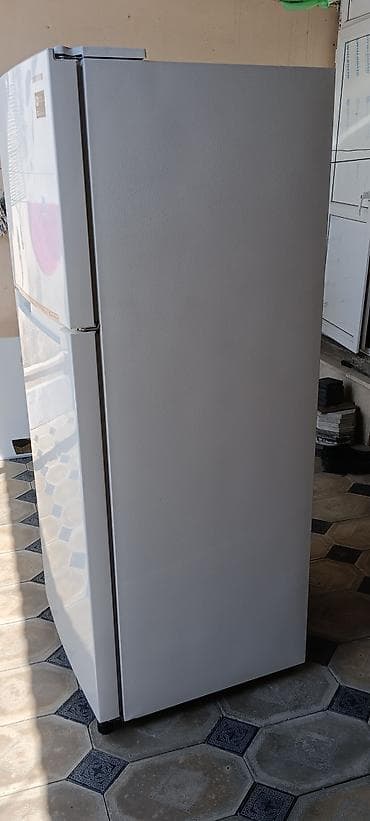 metbex soyuduculari: 2 qapılı Samsung Soyuducu Satılır, rəng - Ağ, Təkərli — 3