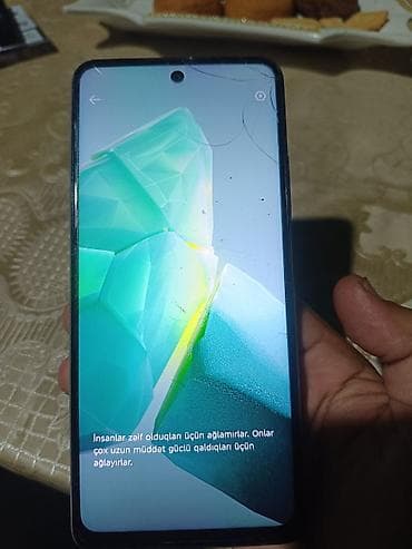 honor magicpad 2: Infinix Hot 30, 256 GB, rəng - Gümüşü, Sensor — 1