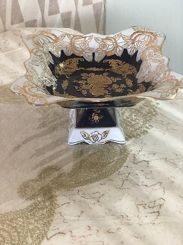 Qablar. Hər biri 30 man. 25 il bundan qabaq alınıb, işlənməyib — 2