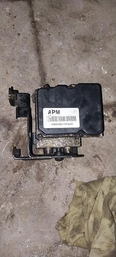 hunday tarakan: ABS hidravlik blok + nasos modulu - Tip: ABS (Anti-lock Brake System) — 3