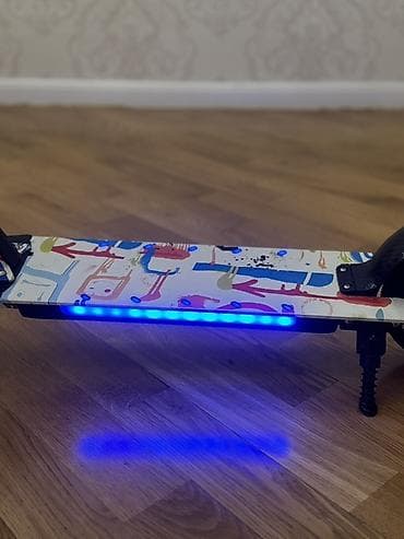 Elektrik nəqliyyatı: Uşaq üçün elektrikli skuter 320manata alınıb. Heç bir ay deyilki — 7