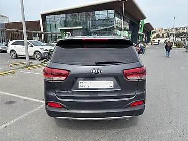 avtokran satilir: Kia Sorento: 2 l | 2017 il Krossover — 2