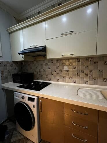 tek kravatlar: Tecili! Metbex mebeli satilir! Ölçüler: uzunluq - 2,60 m, en - 60 sm — 3