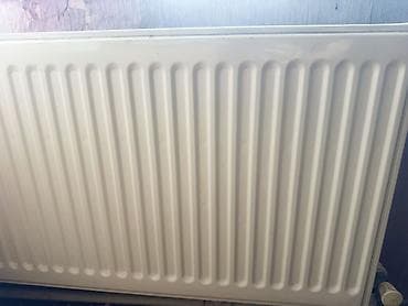 radiator satışı: Salam bu kombi tam işlək,əla vəziyyətdə köçlə əlaqəli satılır,üstündə — 2
