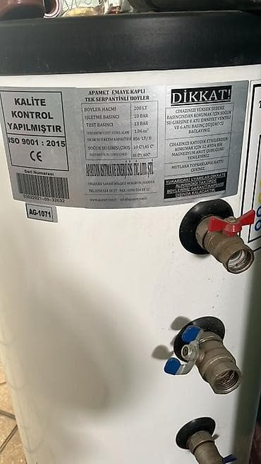 Heç istifadə olunmayıb mağazada satışı 1200 manatdır Texniki