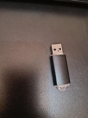 kompu: USB flaş yaddaş - Port: USB-A (standart) - Korpus: metalik/qara — 2