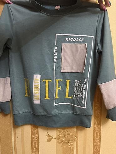 lacoste canta: Uşaq sviteri, uzunqollu, yaşıl-boz rəngdə. - Ölçü: L (etiketdə — 1