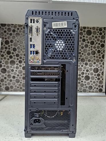 Mətbəx texnikası: Gaming / Dizayn üçün PC satılır. CPU: Intel Core i9 10900 ES (QTB1) - — 10