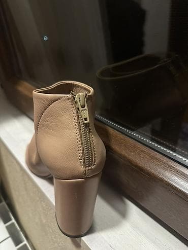 qadın bot: Nömrədə sadəcə WhatsApp var 38 ölçü Tozlu çəhrayı Heç geyinilməyib — 4