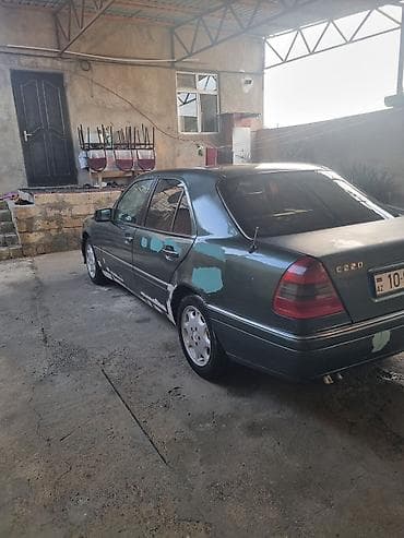 e39 hella stop: Məhsul: Mercedes-Benz sedan salonu və audio sistemi Təsvir: - Klassik — 8
