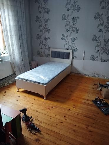 1 nəfərlik çarpayı - Minimalist dizayn, ağ rəngli korpus - Yumşaq