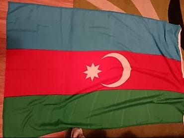 bayraq satışı: Böyük ölçüdə Azərbaycan bayrağı satılır. Tamamilə yenidir, heç bir — 2