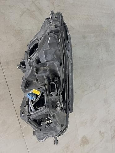 mersedes 190 faraları: Sol, Yaxın və uzaq vuran işıqlar Mercedes-Benz, Orijinal, İşlənmiş — 3