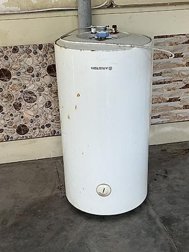 su çeken maşın: Ariston su qızdırıcısı (elektrik, akkumulyator tipli, şaquli silindrik — 3