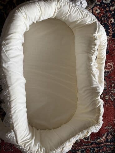 расчески для новорожденных: Uşaqlar üçün beşik, zərif güllü naxışlarla bəzədilib. Yüngül və — 10