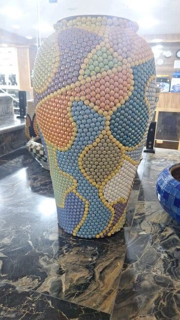 qapi dekoru: Dekorativ mozaik vazo - Material: Seramik əsas, üzəri miniatür — 1