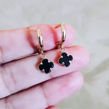 sirqalar qizil: Sırğa, Sarı qızıl, 585 Əyar, 2200 g — 3