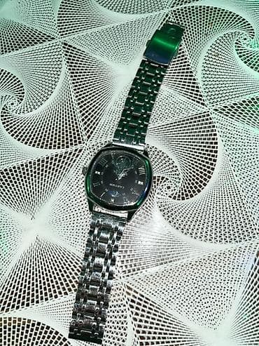 Смарт браслеты: Наручные часы, Cartier, цвет - Серебристый — 4