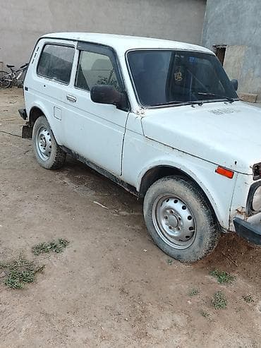 priora rulu: ВАЗ (LADA) Niva, 1.7 л, Бензин, 1995 г., Россия, Б/у — 3