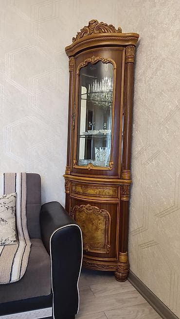 tek taxt: Klassik üslubda yemək otağı üçün dəst mebel - Kompozisiya: iri — 5