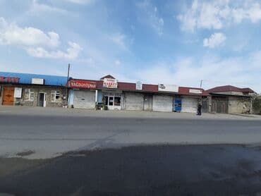 cıdır düzü: Ramana sovxozda, yol qiraginda 5 obyektden ve 2 eded 2 otaqli evden — 11