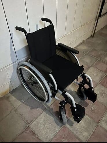 əlillər üçün araba: Məhsul: Manual əlil arabası – icarə və satış Təsvir: - Yüngül metal — 2
