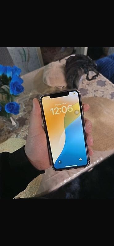 ipad pro ucuz: IPhone Xs, Qızılı, Face ID — 3