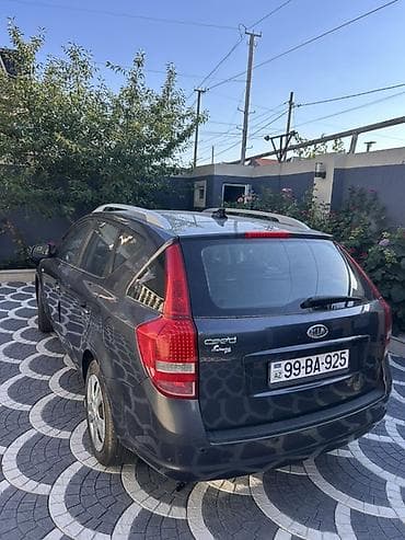 aqua disk: Kia Cee’d SW (universal), tünd boz rəng. - Gövdə tipi: universal (SW) — 5