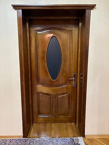 Крепежные изделия: Для гостинной Б/у Межкомнатная дверь С плинтусом, Без гарантии, Самовывоз — 1