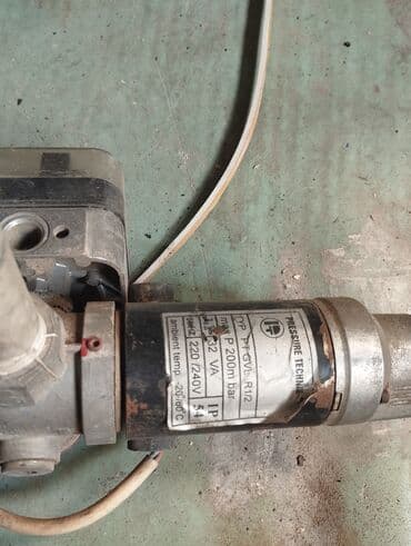 işlenmiş qaz peçi: ALUMIN markalı sənaye yanacaq yandırıcısı, mavi rəngdədir və sənaye — 3