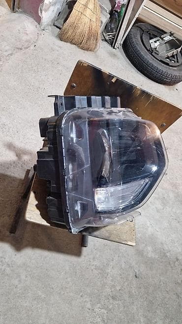 bmw e60 stop: Sağ, Yaxın və uzaq vuran işıqlar Hyundai, 2019 il, Orijinal, İşlənmiş — 4