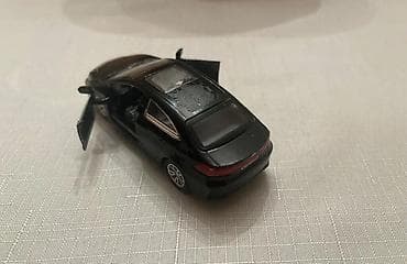 şaxta baba oyuncagi: Metall oyuncaq maşın – sedan model - Material: tökmə metal gövdə — 4