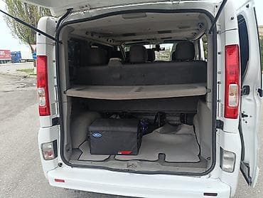 masin suseleri: Opel Vivaro: 2.2 l | 2012 il 280000 km Van/Minivan — 7