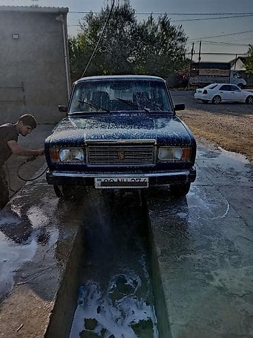 2107 oturacaq: LADA 2107, klassik sedan - Ban növü: sedan, 4 qapı - Rəng: tünd mavi — 4