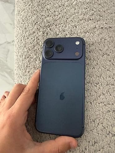 iphone 15 pro ekran: IPhone 17 Pro Max, 256 GB, Mavi — 1