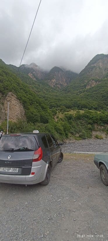 maşın oturacaq uzluyu: Renault Scénic minivan - Kuzov: 5 qapılı, tünd boz/gümüş iki rəngli — 6