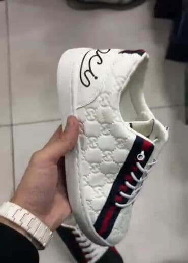 высокие мужские мокасины: Gucci Model Ağ Ayaqqabı 1 defe geyinilib Alınannan ucuza satılır 41 — 1