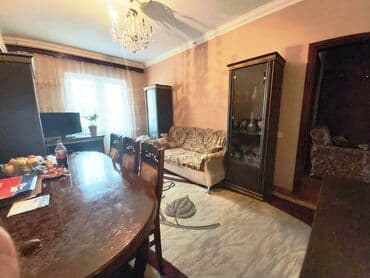 ağ şeher evler: Bakı, 3 otaqlı, Köhnə tikili, 80 kv. m — 1