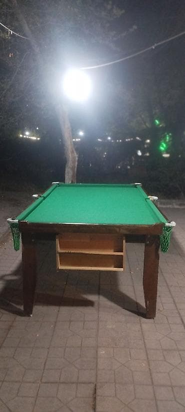 Bilyard masaları: Bilyard (Rusiya bilyardı) stolu - Ölçü: böyük format, 6 cib (künc və — 2