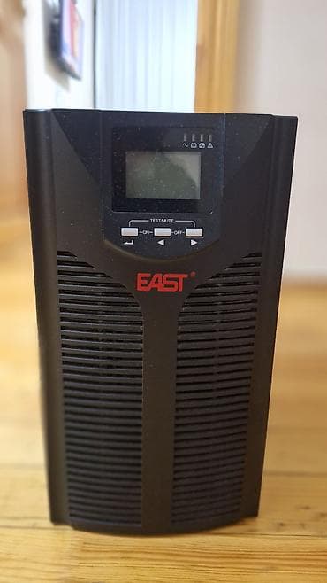 kamp store: EAST UPS – Model: 3kVAS - Güc tutumu: 3 kVA / 2700 W - Giriş: 208–240 — 3