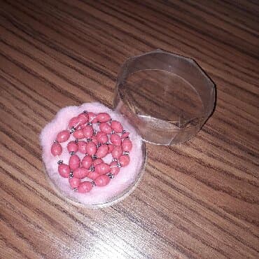 pandora qutusu: Etirli boyunbagi.oz qutusunda — 1