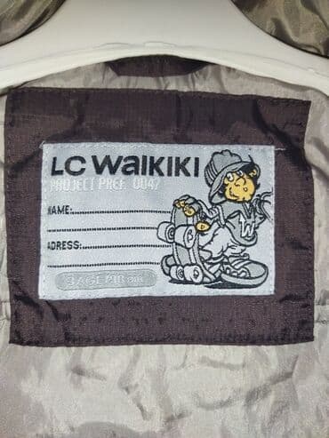 usaq ucun toxunma paltarlar: 3.4yaş oglan uşagı üçün kurtka vaikikidən alınıb yaxşı vəziyyətdədir — 3