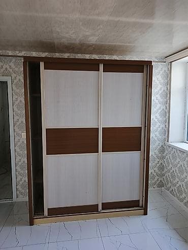 Dolab 100₼ satılır
Unvsn binə qəs

3313 zeyno♥️