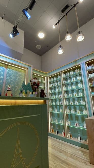 Ticarət tərəziləri: Bakının en prestijli küçesi olan Ağa neymətulla(Nərimanov)da — 9