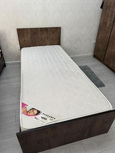tək kravat: Tek neferlik çarpayı 70azn.Bayıl
Zəhra🌷3922d VACAPA YAZİN — 1