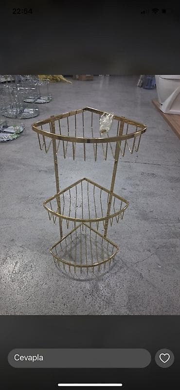 Bucaq tipli 3 mərtəbəli metal rəf – qızılı rəng. - Material: möhkəm