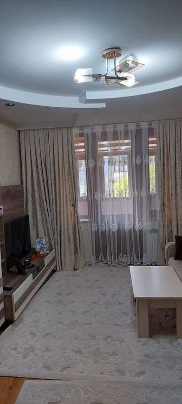 4 cu mikrorayon kiraye evler 2023: Bakı, 2 otaqlı, Köhnə tikili, m. Neftçilər, 50 kv. m — 2