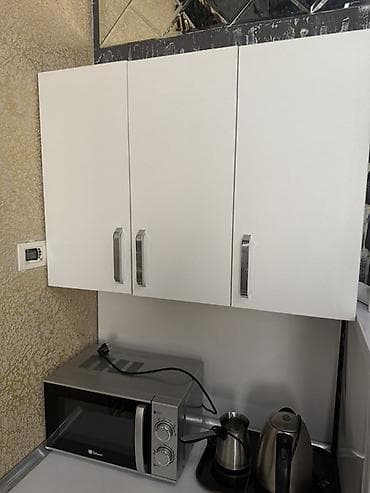 şkaf kuxna: Mətbəx üçün yığma şkaf dəsti - Rəng: ağ - Üst modullar: 3 qapılı asma — 4